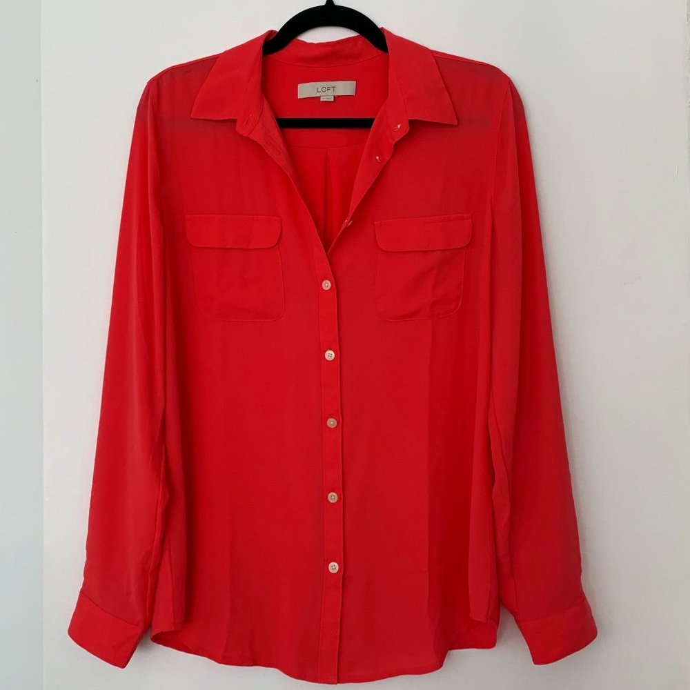 LOFT Women's Coral Button Down Blouse.  Medium